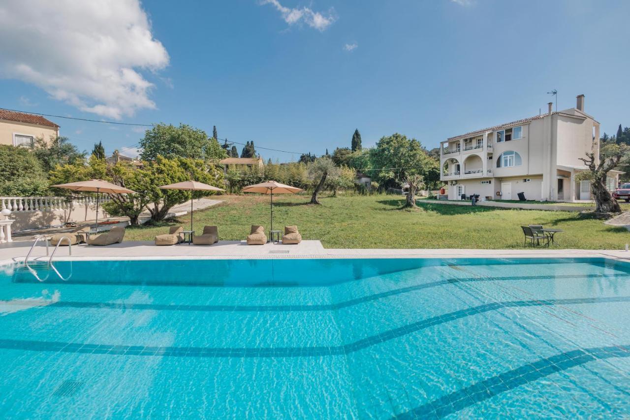Pelithea Family Aparthotel Hotel 4*